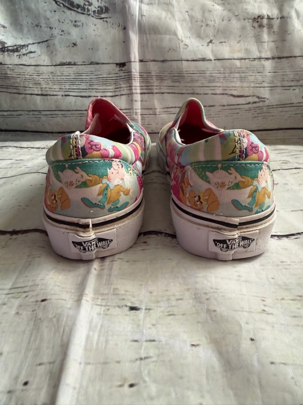 Vans Pink Multicolor Alice in Wonderland Slip-On Sneakers - Picture 7 of 11
